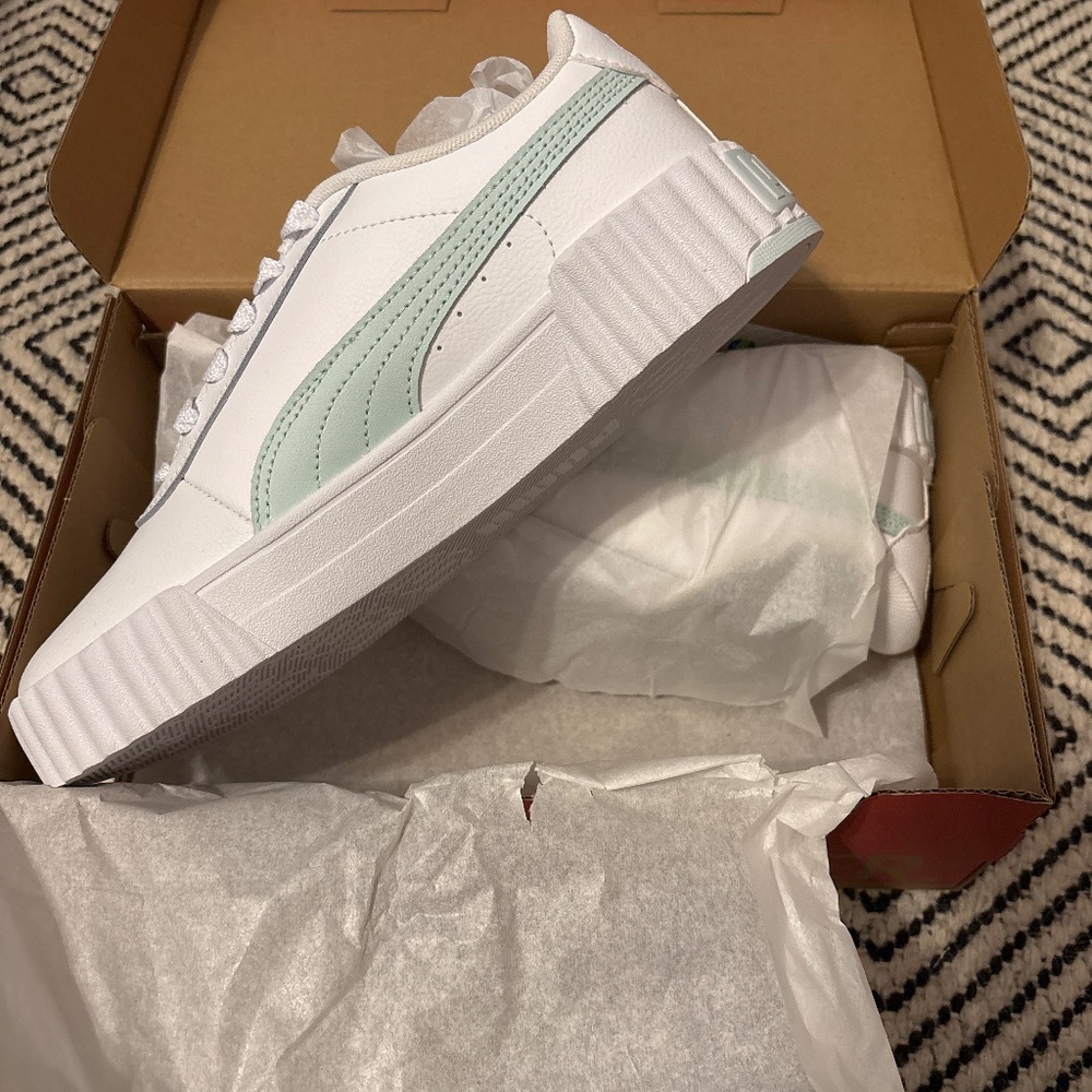 Puma Carina 3.0 - NWT
